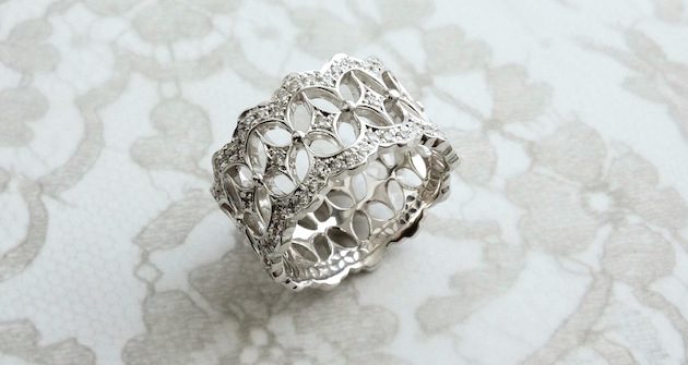 Order  “ Lace Ring ”