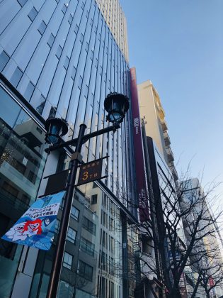 銀座並木通りに出来るMUJIのビルの建築が進んでおります。