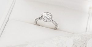 お母様のネックレスが蘇る